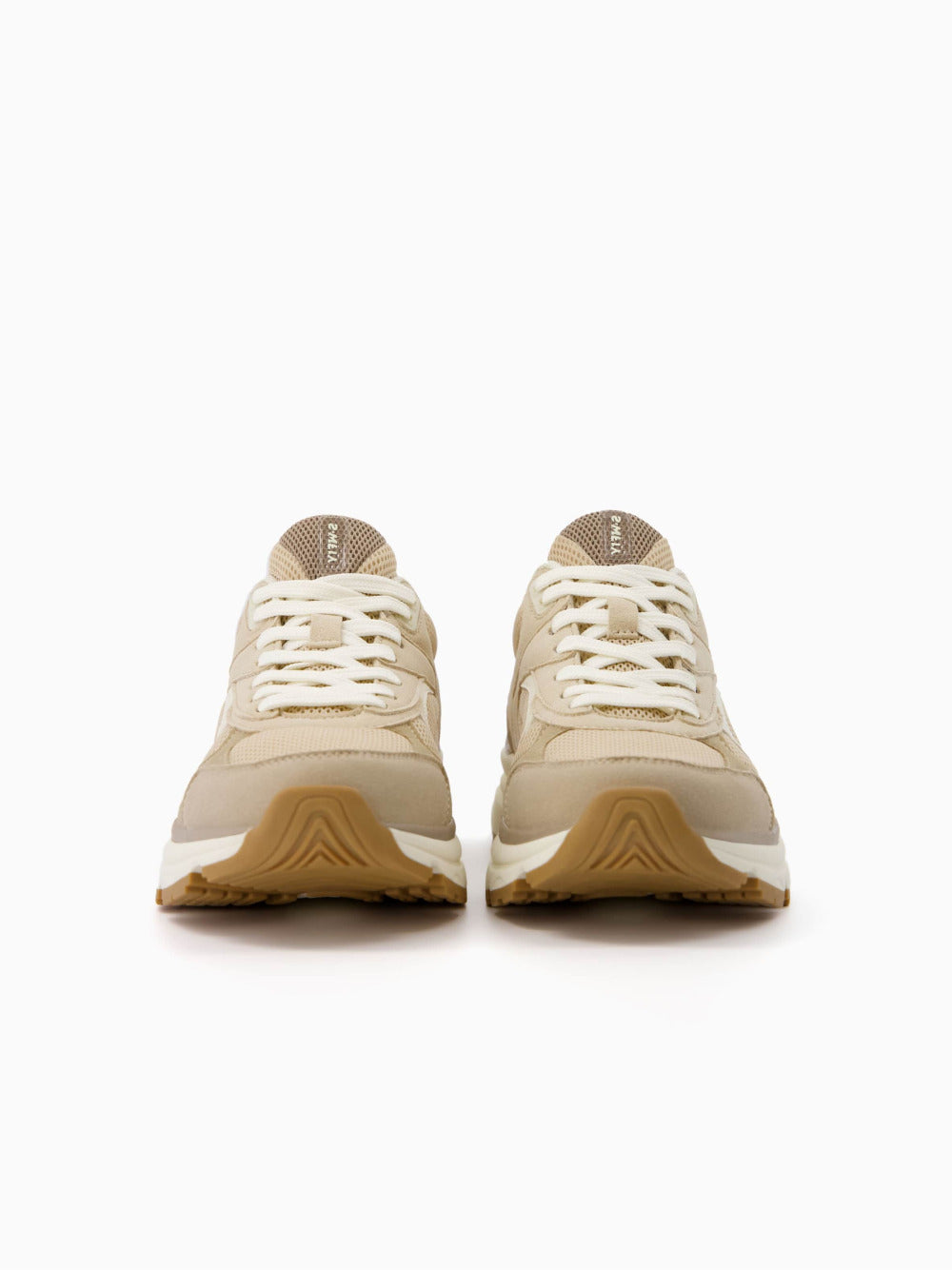 Contrast trainers with mesh